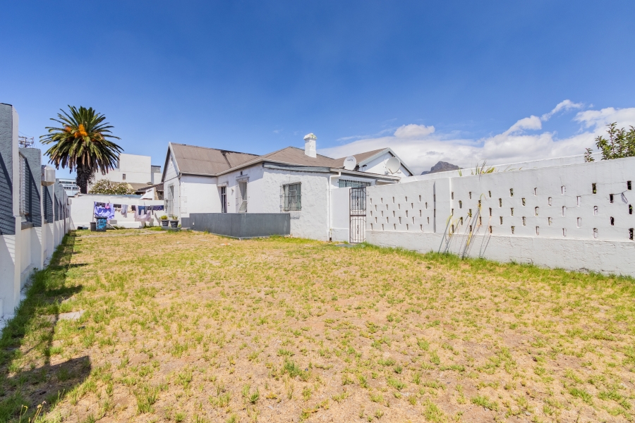 To Let 9 Bedroom Property for Rent in Maitland Western Cape
